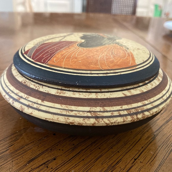 Handmade and Handpainted Clay Pottery Trinket Box Ancient Greek Godess Artemis - Picture 6 of 12